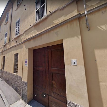 Number 3 Charming Appartment Old Town Parma Exterior foto